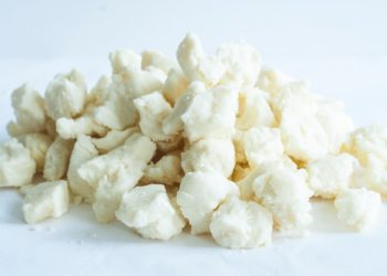 How to Make Cheese Curds at Home to Satiate Your Poutine Hunger