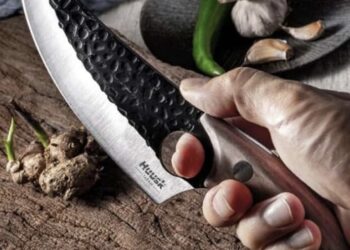 Huusk Knife Reviews: Must Try This Knife