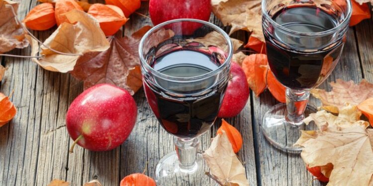 Embrace the Season: Natural Wine Types to Enjoy This Autumn