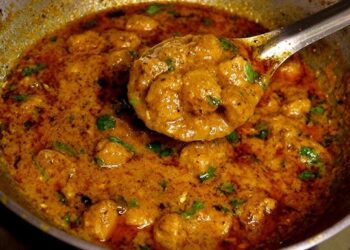 Quick and Easy Soya Chunks Curry Recipe