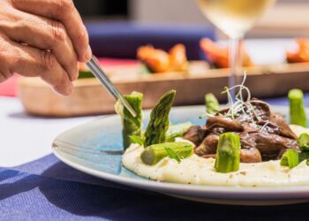 Top 5 Reasons to Hire a Chef for a Night in Lexington